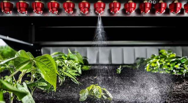 Swiss Startup - Ecorobotix Additional Image